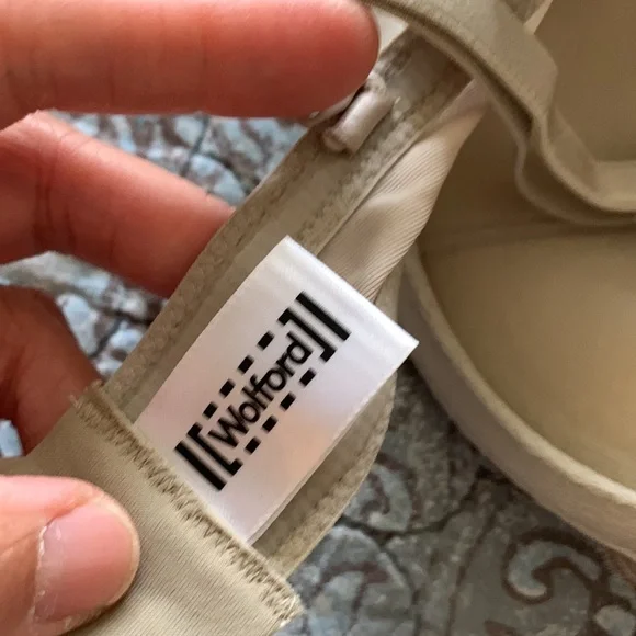 NWOT Wolford Underwire Bra 32B